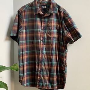 The North Face Short Sleeve Button Up Shirt, Large